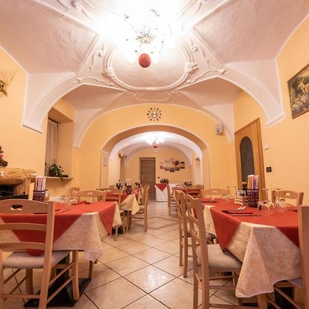 Albergo Casavecchia Tiarno di Sopra Ngoại thất bức ảnh