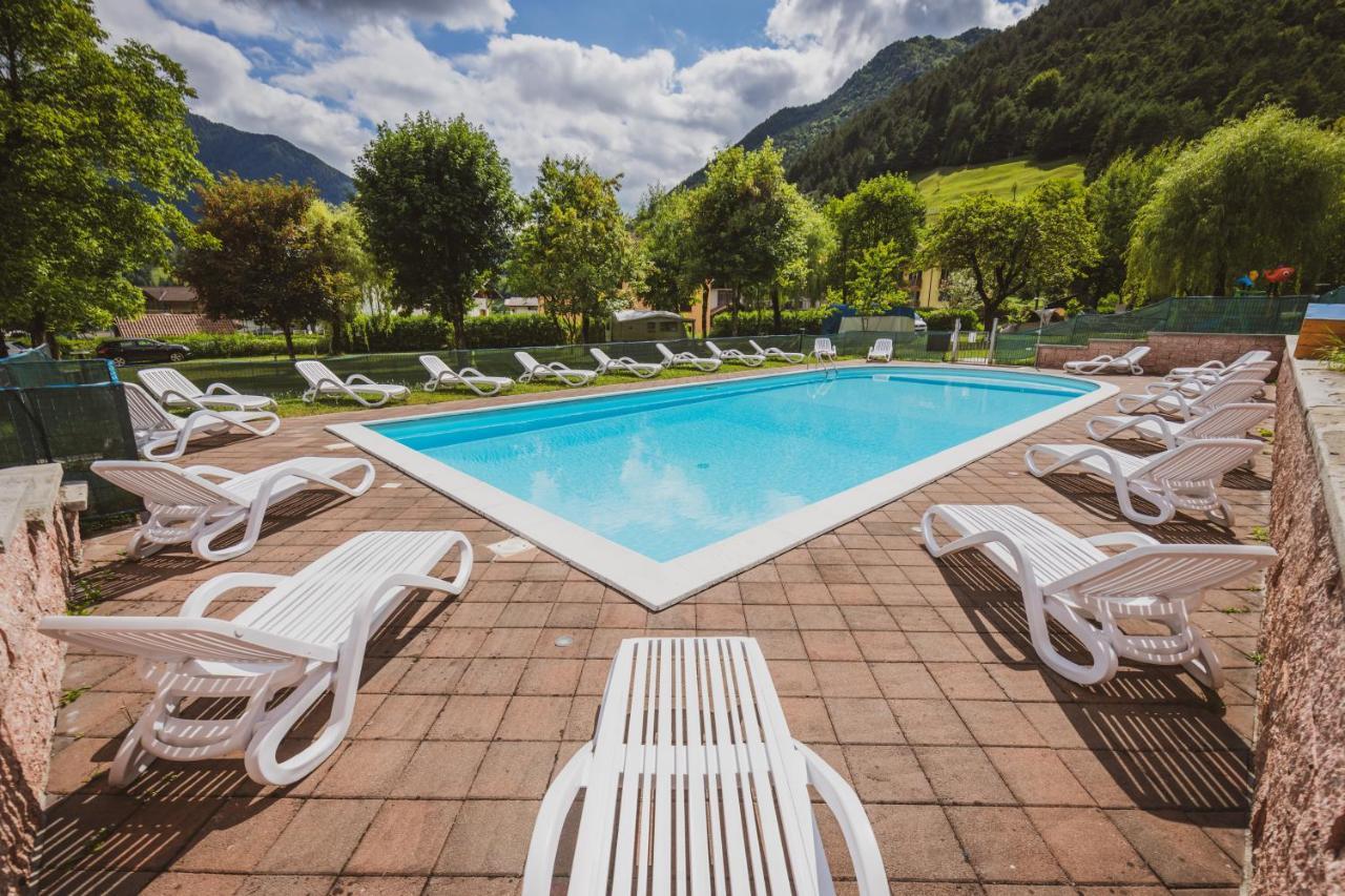 Albergo Casavecchia Tiarno di Sopra Ngoại thất bức ảnh