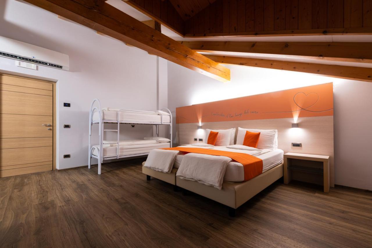 Albergo Casavecchia Tiarno di Sopra Ngoại thất bức ảnh