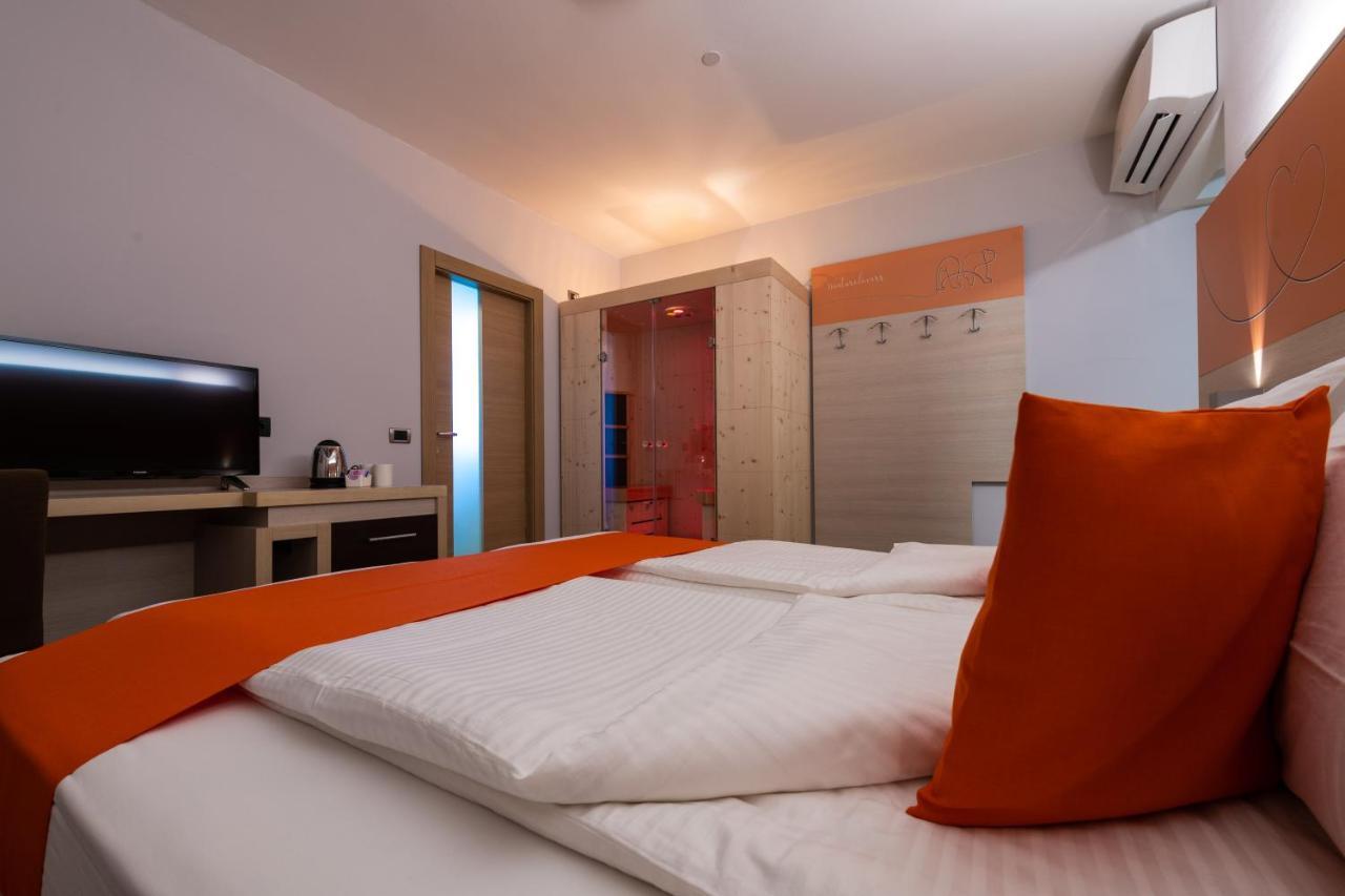 Albergo Casavecchia Tiarno di Sopra Ngoại thất bức ảnh